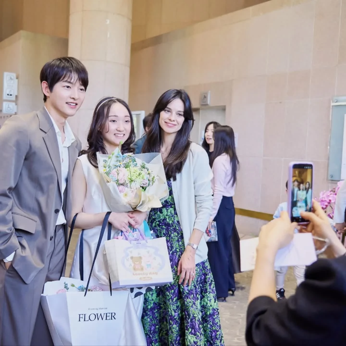 Tình trạng của vợ chồng Song Joong Ki trước tin ly hôn - Hình 2