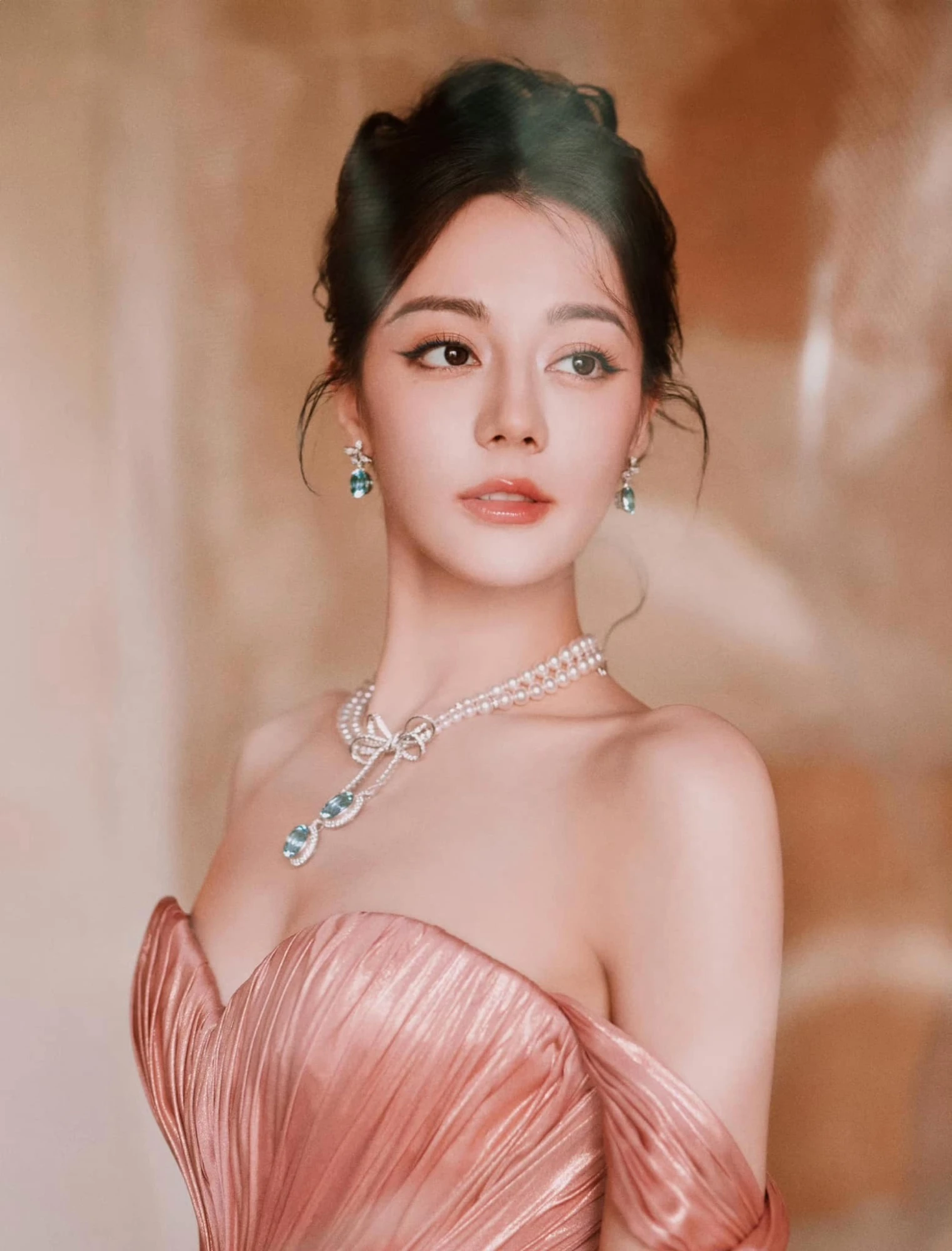 Tử vi thứ Sáu 17/7/2026 của 12 con giáp: Dần - Tuất suôn sẻ trăm bề, hoan hỷ ôm trọn tài lộc, Mão - Dậu đen đủi đủ đường, tiền bạc hao hụt khó tránh - Hình 2