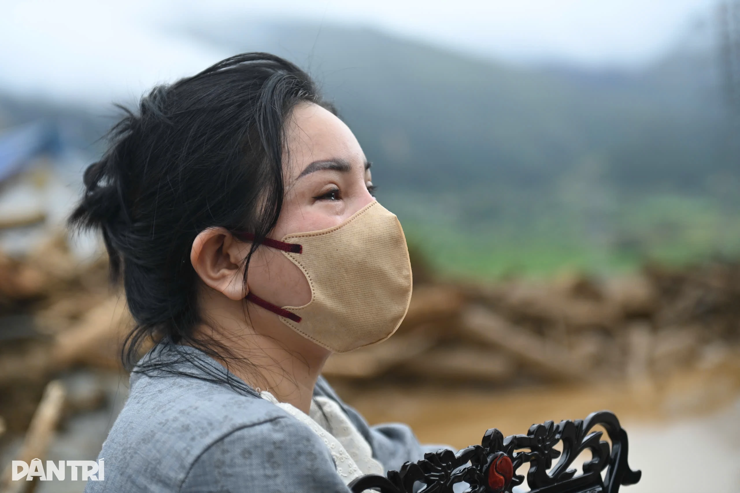 Tiếng khóc ở Mường Than: Về với bác, với bố đi con ơi! - Hình 3