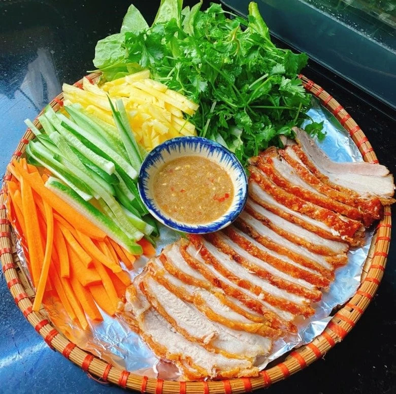 Gợi ý 5 món cuốn vừa ngon, giòn, thanh mát cho cuối tuần oi nóng - Hình 2