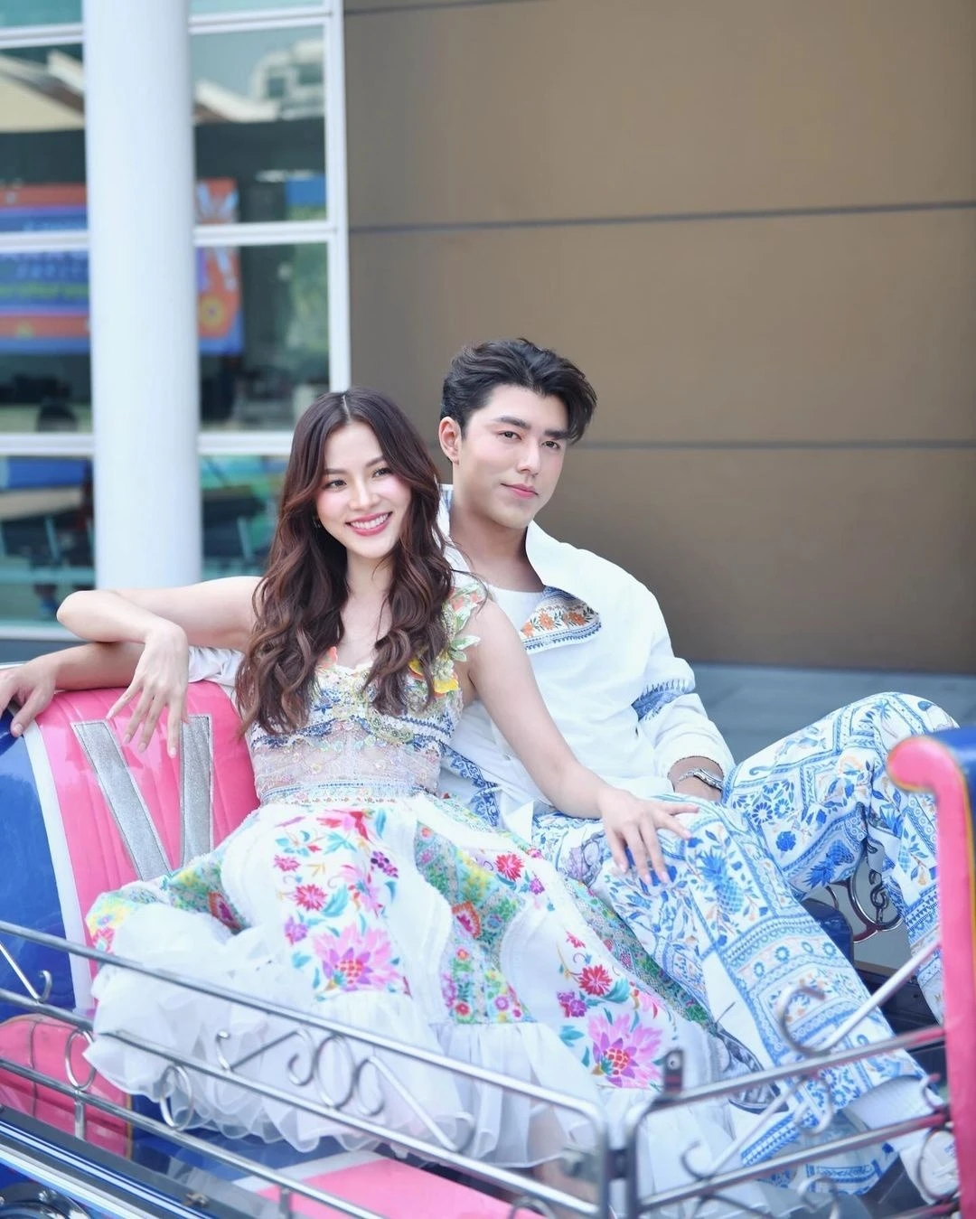 Nine Naphat vung tiền đưa tình mới du lịch sang chảnh khắp nơi, rời xa Baifern hạnh phúc đến vậy sao? - Hình 9