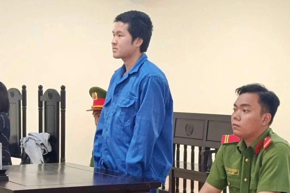 Sát hại người tình của mẹ, con trai lĩnh án tù chung thân - Hình 1