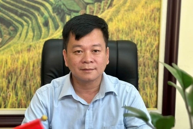 Vụ chủ tịch xã bị bắt vì cá độ bóng đá: Chờ quyết định xử lý cán bộ - Hình 1
