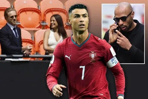 Ronaldo bất ngờ nhận được công việc mới - Hình 1