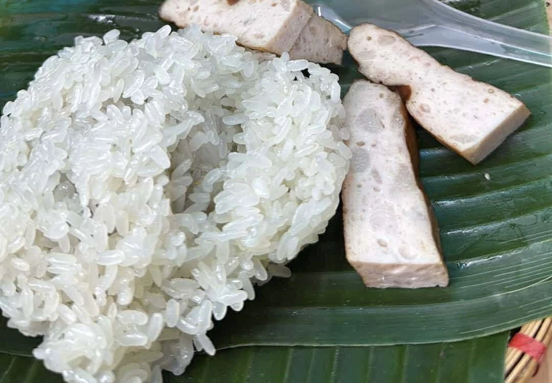 2 món ăn sáng nhiều người thích dễ đẩy đường huyết, mỡ máu tăng cao - Hình 1