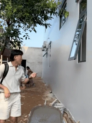 Căn nhà 10 phòng ở Cần Giuộc, Long An của nam diễn viên Việt xây báo hiếu bố mẹ - Hình 4