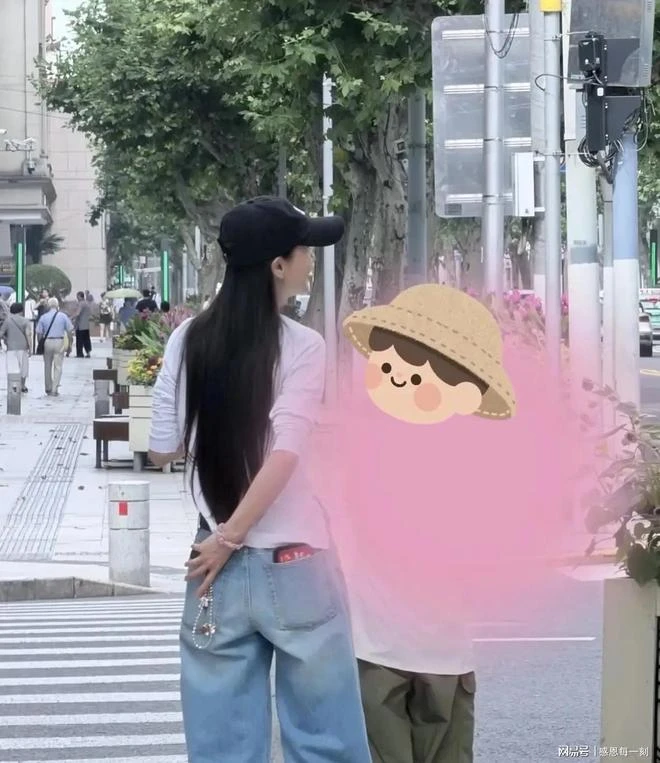 Con trai 9 tuổi của Angelababy - Huỳnh Hiểu Minh đã như thế này rồi ư! - Hình 1