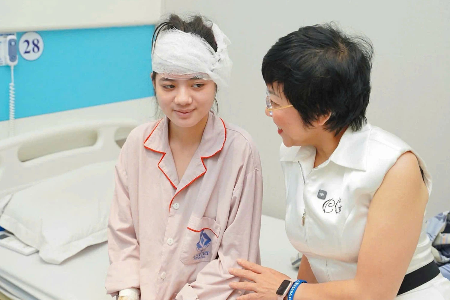 Góc khuất nương tựa của 2 bà mẹ đơn thân MC Thảo Vân và nghệ sĩ Trà My - Hình 2
