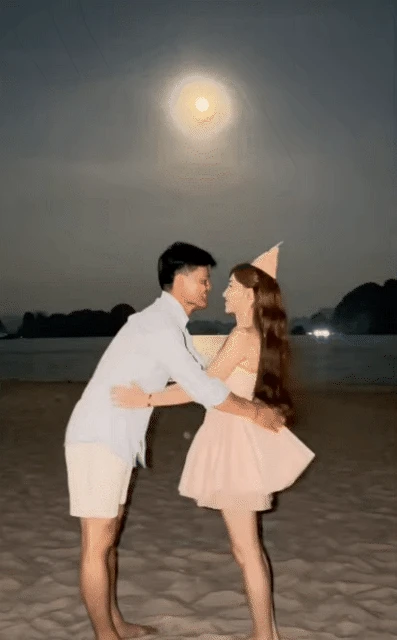 Jennie và tình trẻ giống Hoà Minzy với chồng quân nhân như 2 giọt nước - Hình 4