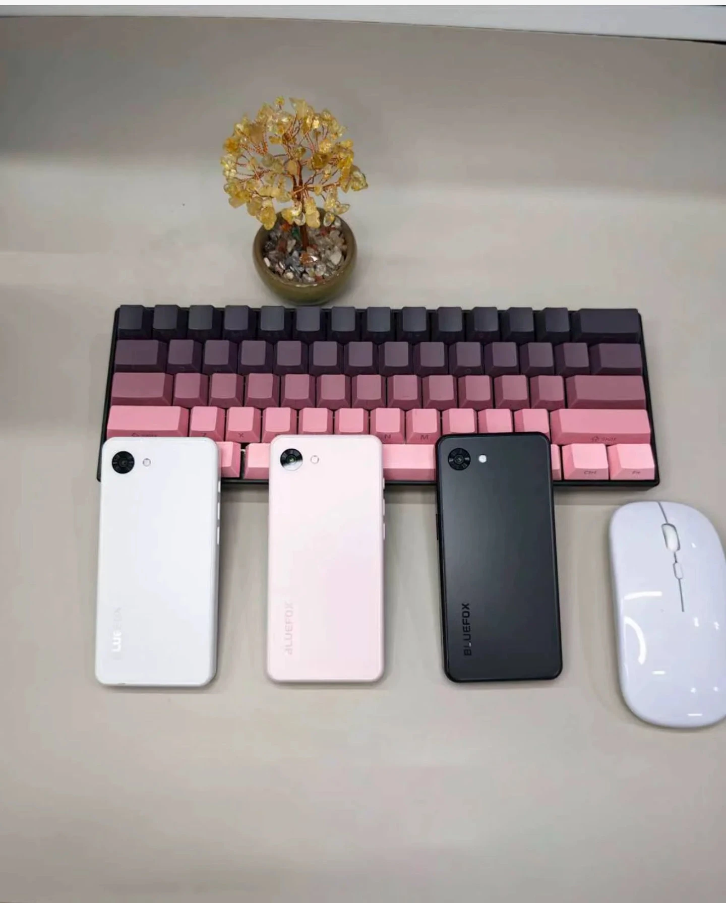 Mẫu smartphone nhỏ gọn Bluefox Aura A1 chính thức bị hoãn ra mắt do vướng chứng nhận 3C - Hình 3