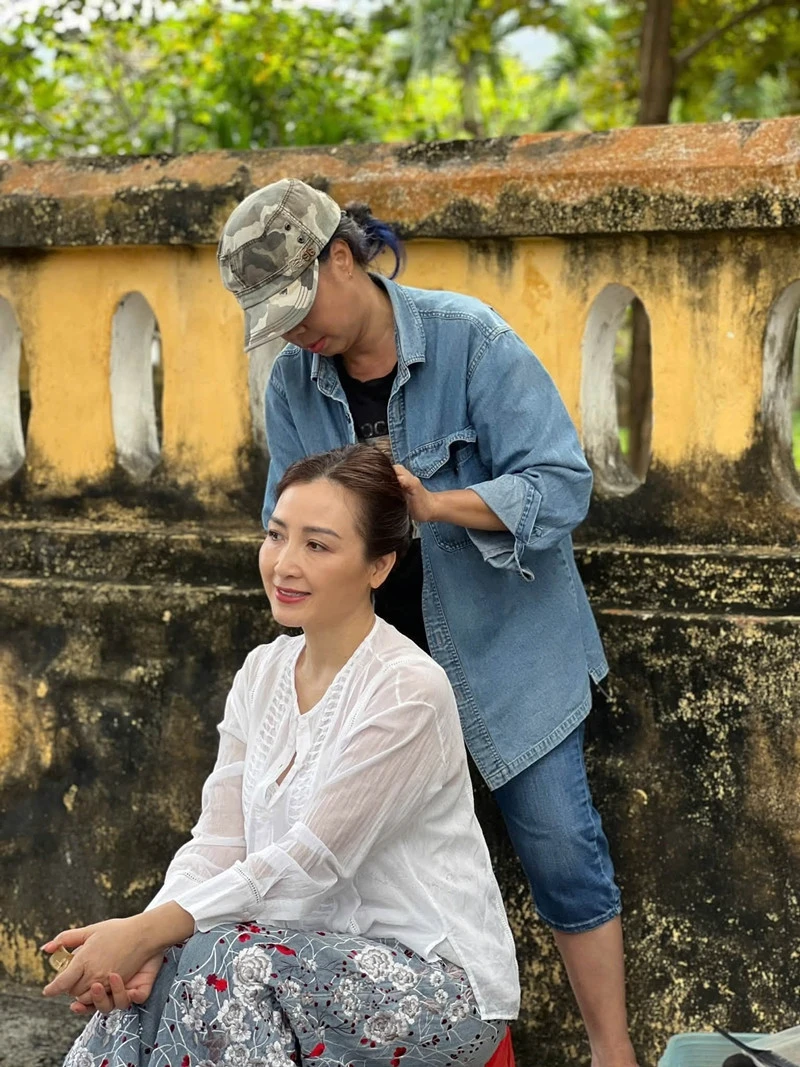 Quyền Linh nghẹn ngào viết cho con gái, Cường Đô La ngày càng yêu Đàm Thu Trang - Hình 15