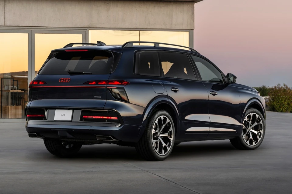 SUV cỡ lớn Audi Q9 hoàn toàn mới chính thức ra mắt - Hình 2