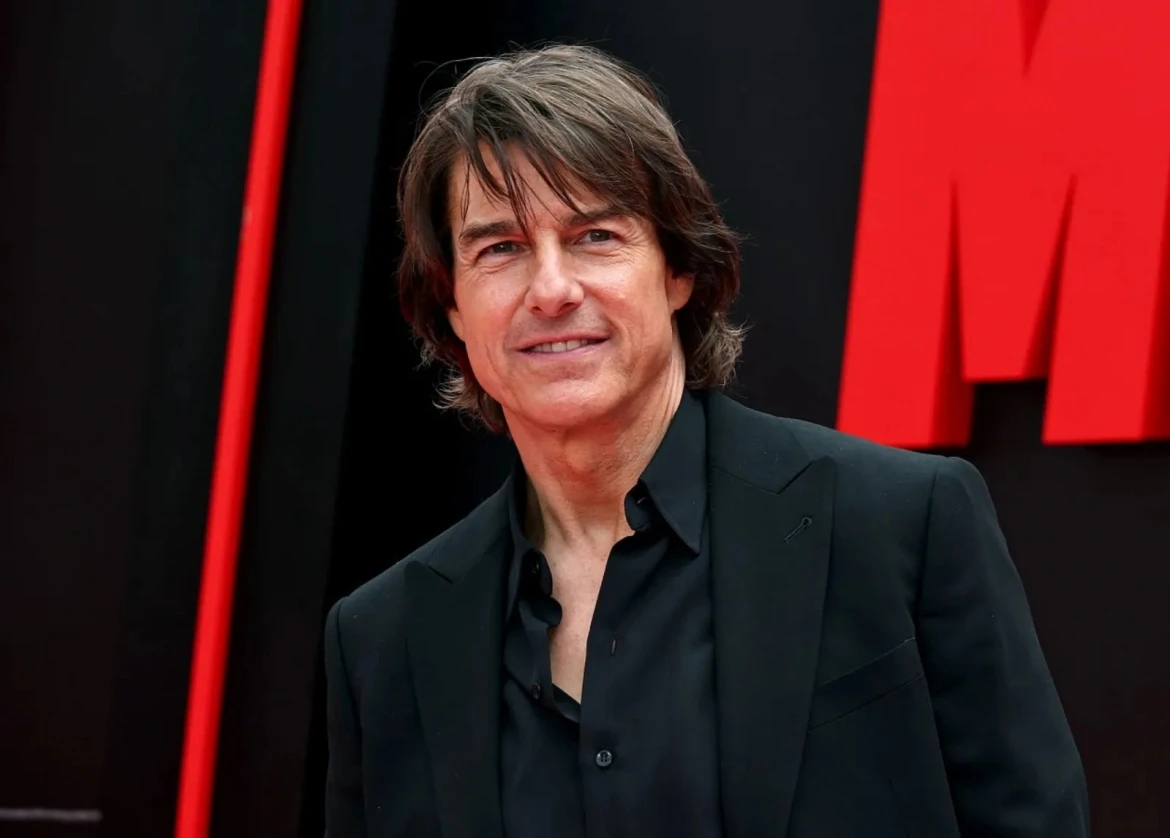Tom Cruise có cả thế giới nhưng vĩnh viễn là người cha tồi trong mắt Suri Cruise - Hình 8