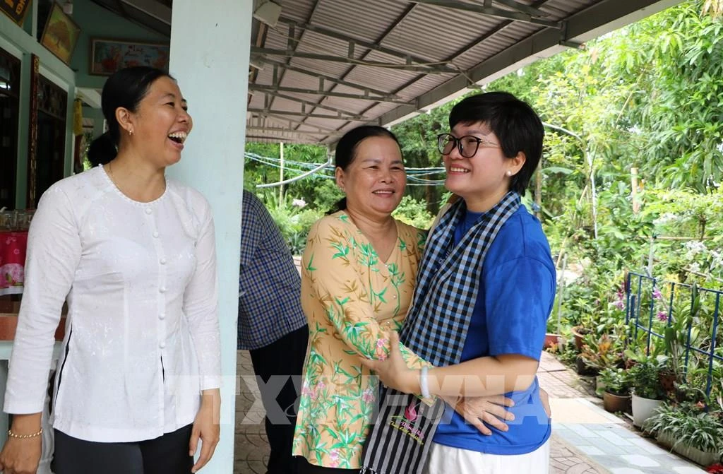 Về Đồng Tháp hòa mình vào nhịp sống miệt vườn yên bình - Hình 5