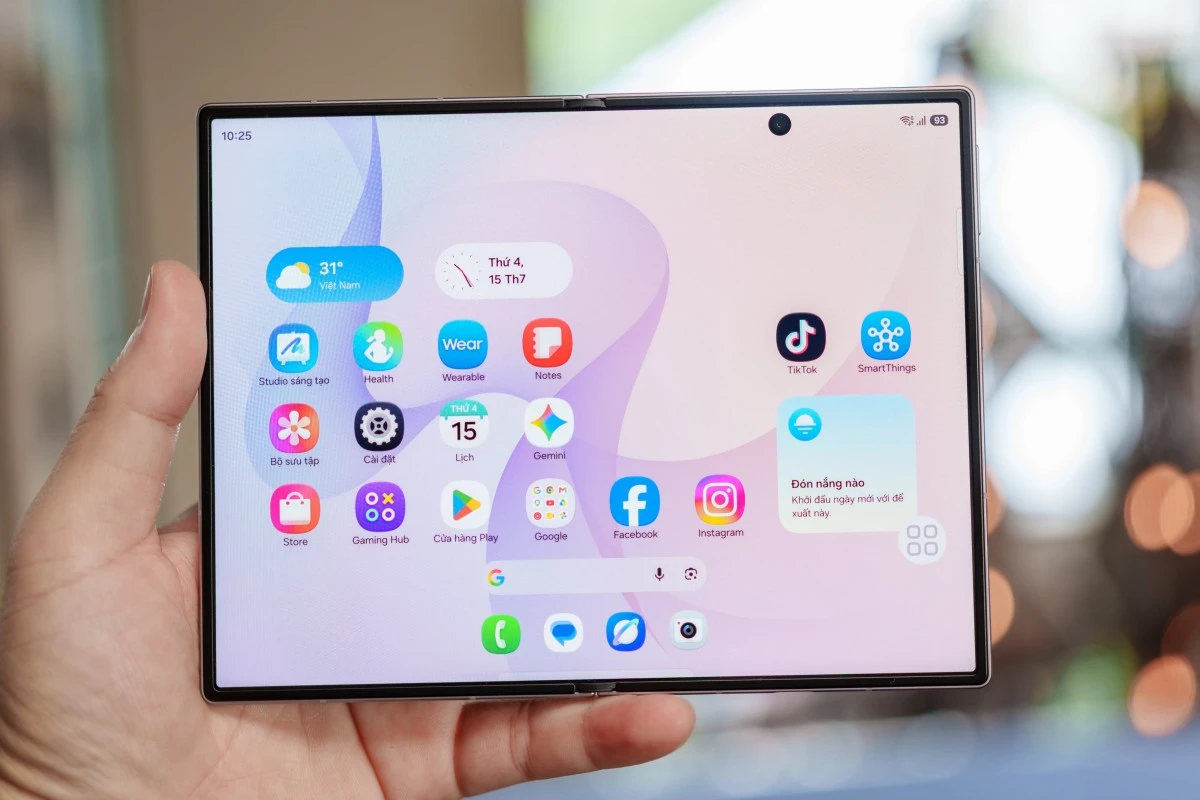 Điểm mặt 6 mẫu smartphone siêu cao cấp có giá trên 40 triệu đồng tại Việt Nam - Hình 3