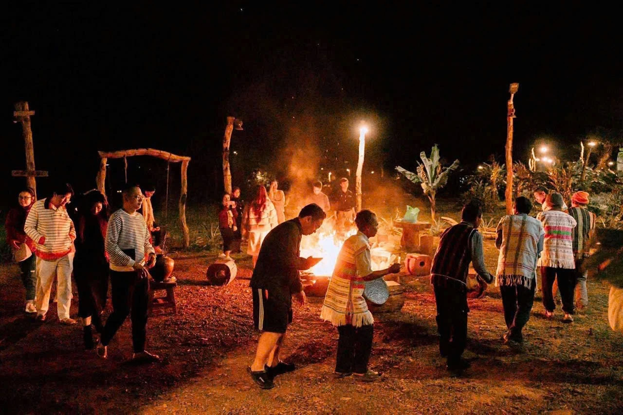 Vì một miền quê đáng sống: Về Tà Đùng săn mây, tìm bình yên hiếm có - Hình 2