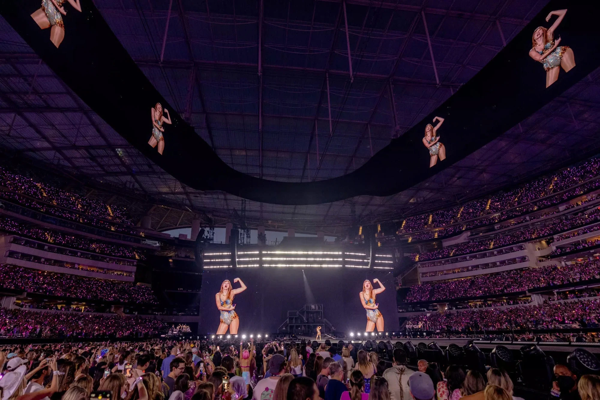 Nhà Trắng tung poster hình Tổng thống Trump: Tương đồng bức ảnh 5,7 tỷ đô của Taylor Swift đến ngỡ ngàng - Hình 5