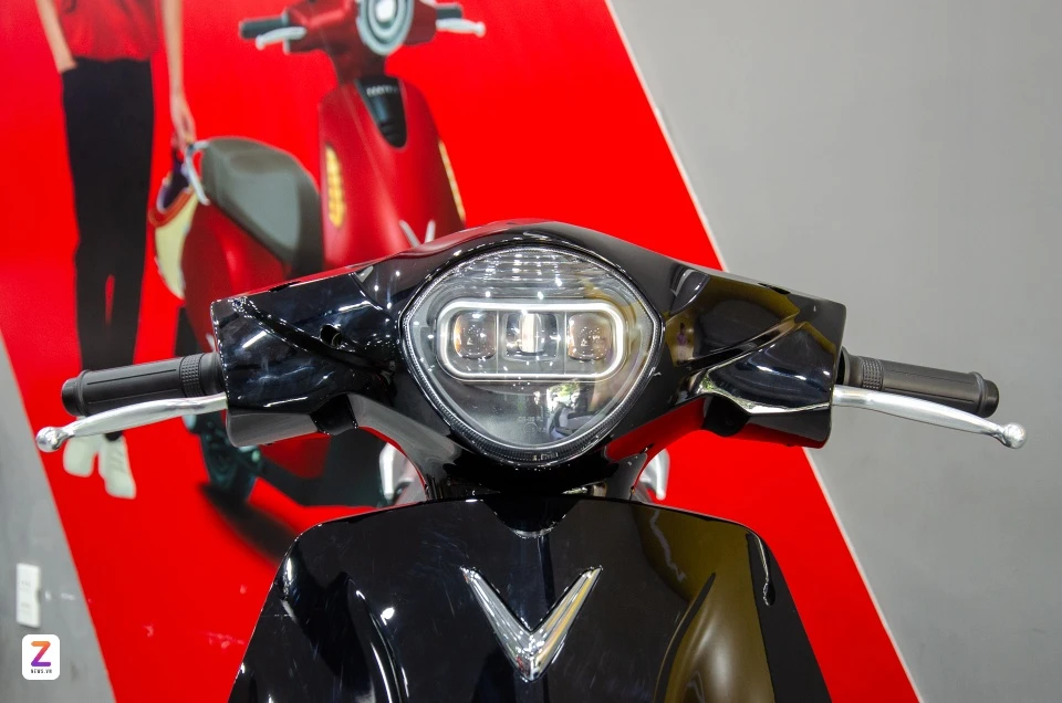 So sánh nhanh xe máy điện Việt - Dat Bike Era E2 và VinFast Feliz II - Hình 4