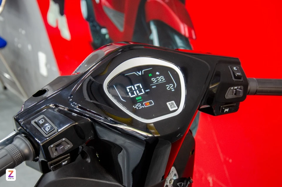 So sánh nhanh xe máy điện Việt - Dat Bike Era E2 và VinFast Feliz II - Hình 8