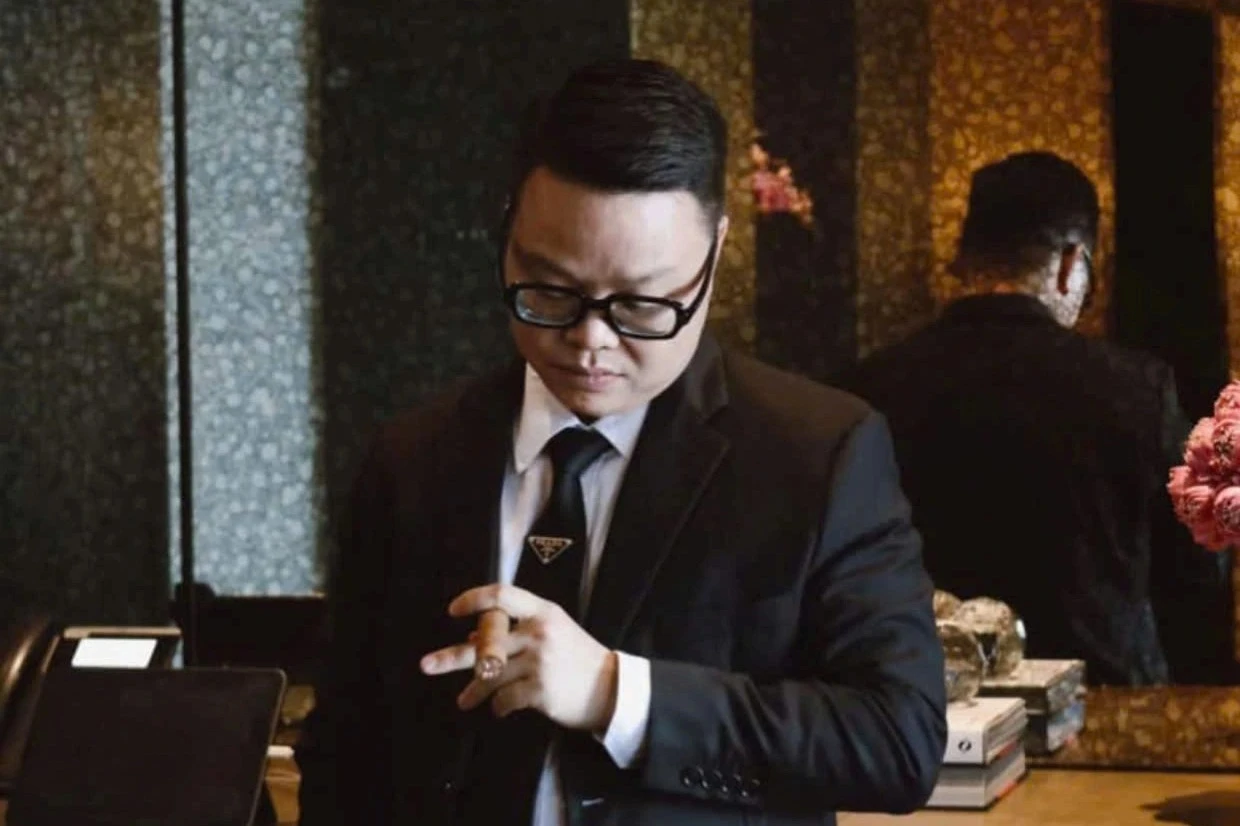Bí mật trong két sắt của Mr Hunter - Hình 1