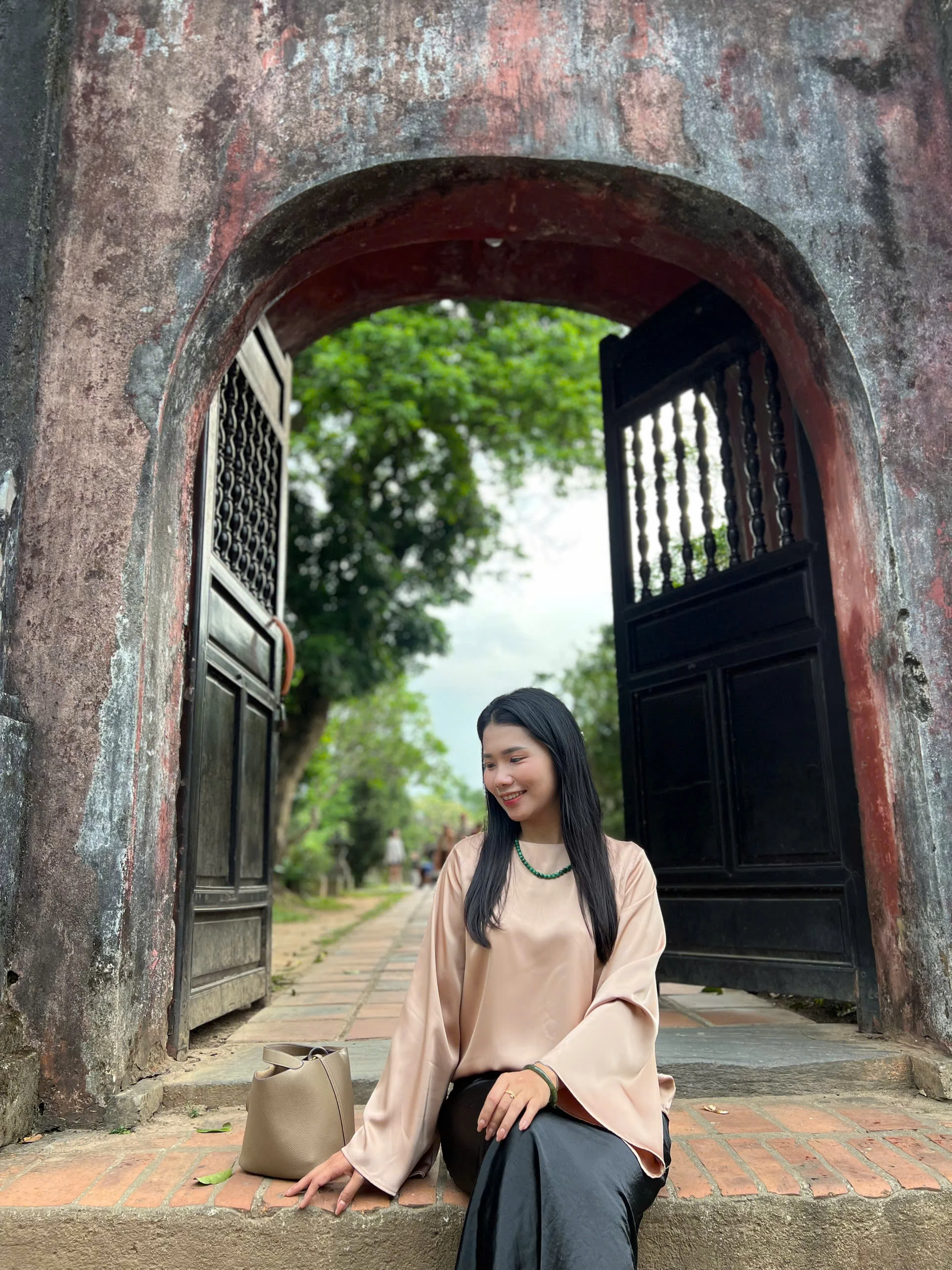 Có một nàng thơ rất khác ở Huế: Sông Hương và Mùa hè đẹp nhất! - Hình 15