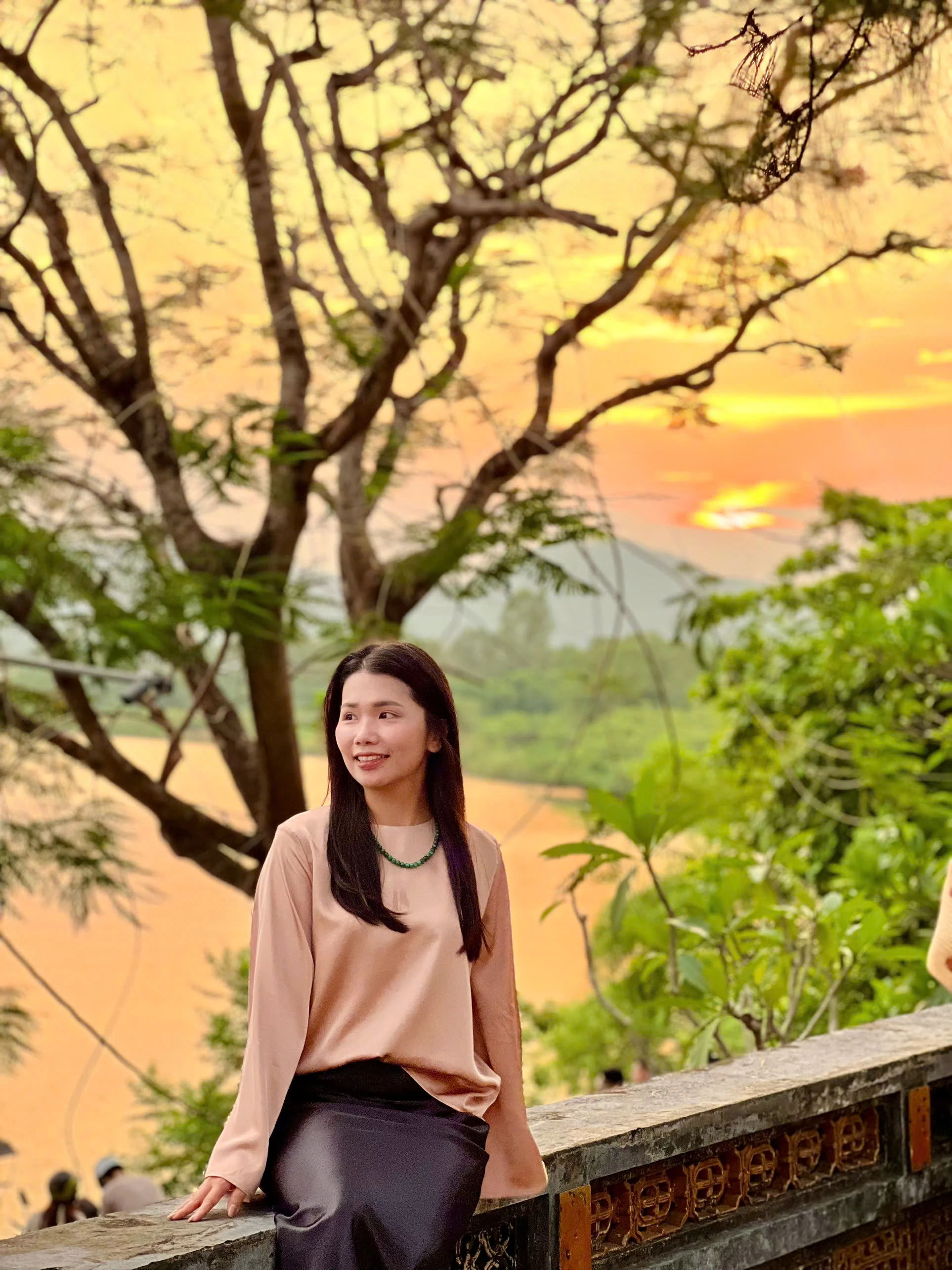 Có một nàng thơ rất khác ở Huế: Sông Hương và Mùa hè đẹp nhất! - Hình 11