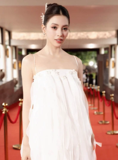 Kết thúc với Tiểu Vy - Hình 2