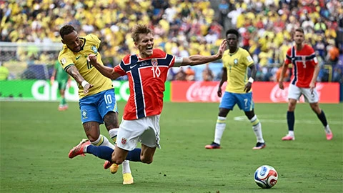Phản ứng của Odegaard với Neymar gây bão mạng - Hình 1