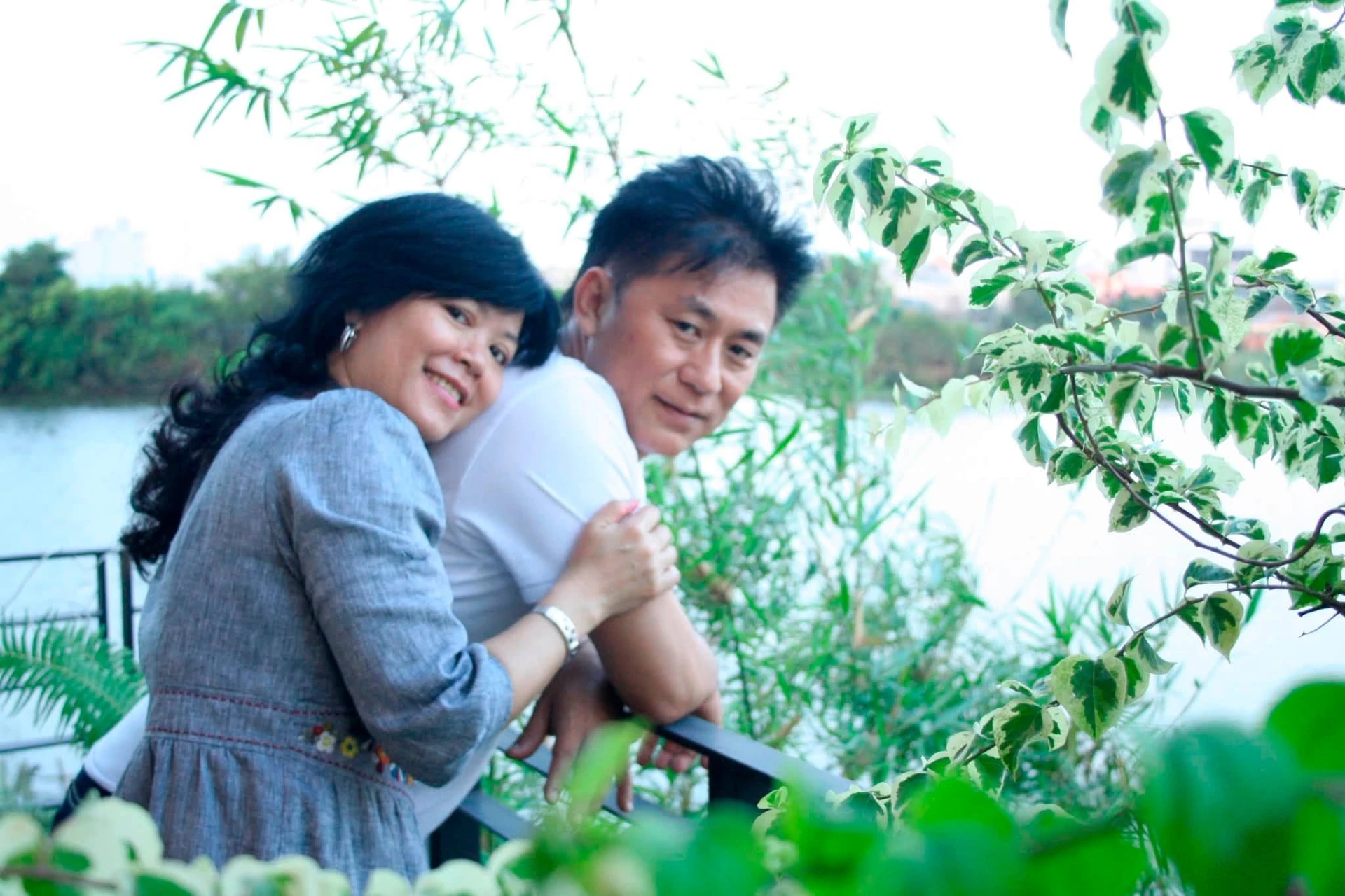 Bạch Vân được NSND Tạ Minh Tâm bế suốt nửa giờ trước khi trút hơi thở cuối, gương mặt vẫn xinh đẹp - Hình 2