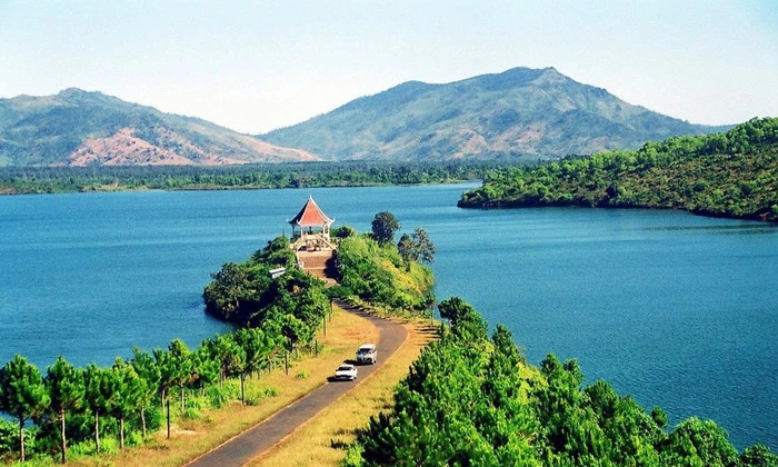 Vẻ đẹp ít người biết ở quê hương thứ 2 của Hoa hậu Ý Nhi - Hình 3