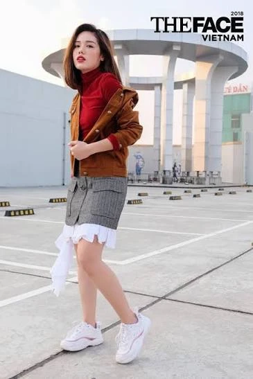 Lý Lệ Hà thế hệ mới đẹp ngang ngửa ca sĩ giàu nhất thế giới - Hình 7