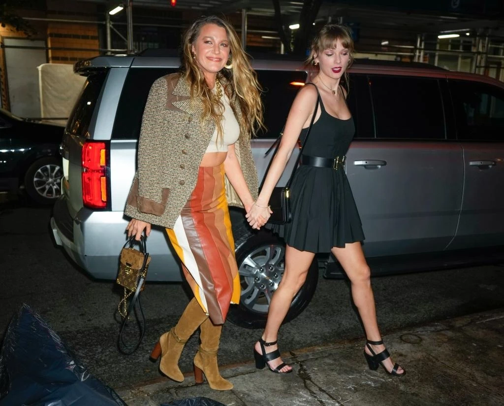 Taylor Swift cắt đứt quan hệ với 5 đứa con đỡ đầu, chuyện gì đã khiến nữ ca sĩ tuyệt tình đến thế? - Hình 4