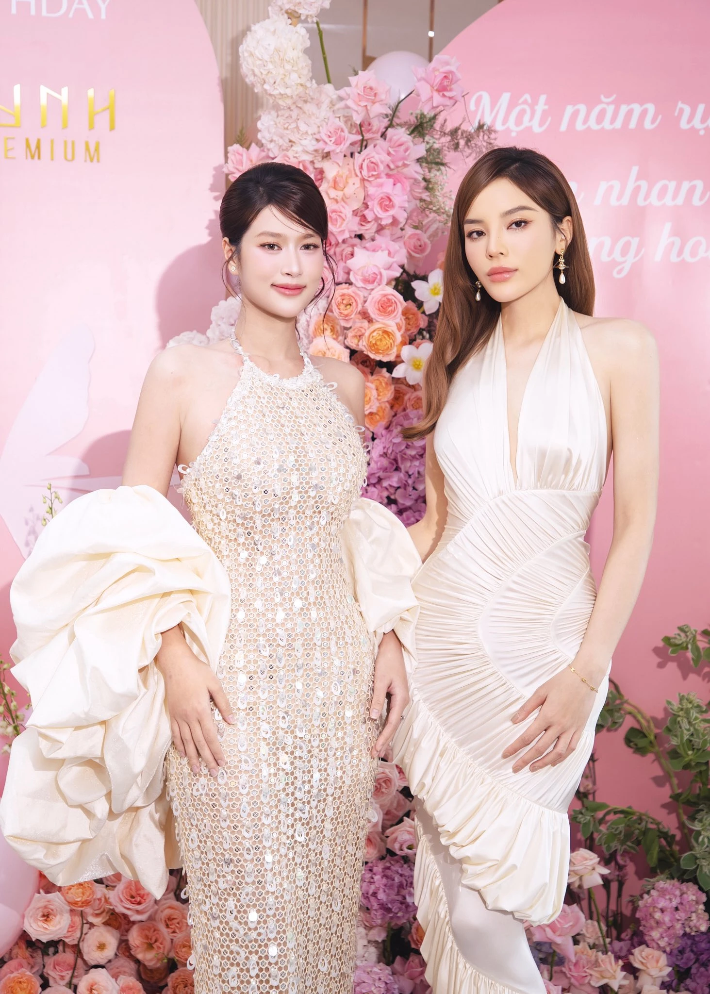 Hoa hậu Kỳ Duyên công khai ảnh hẹn hò Đoàn Thiên Ân - Hình 8