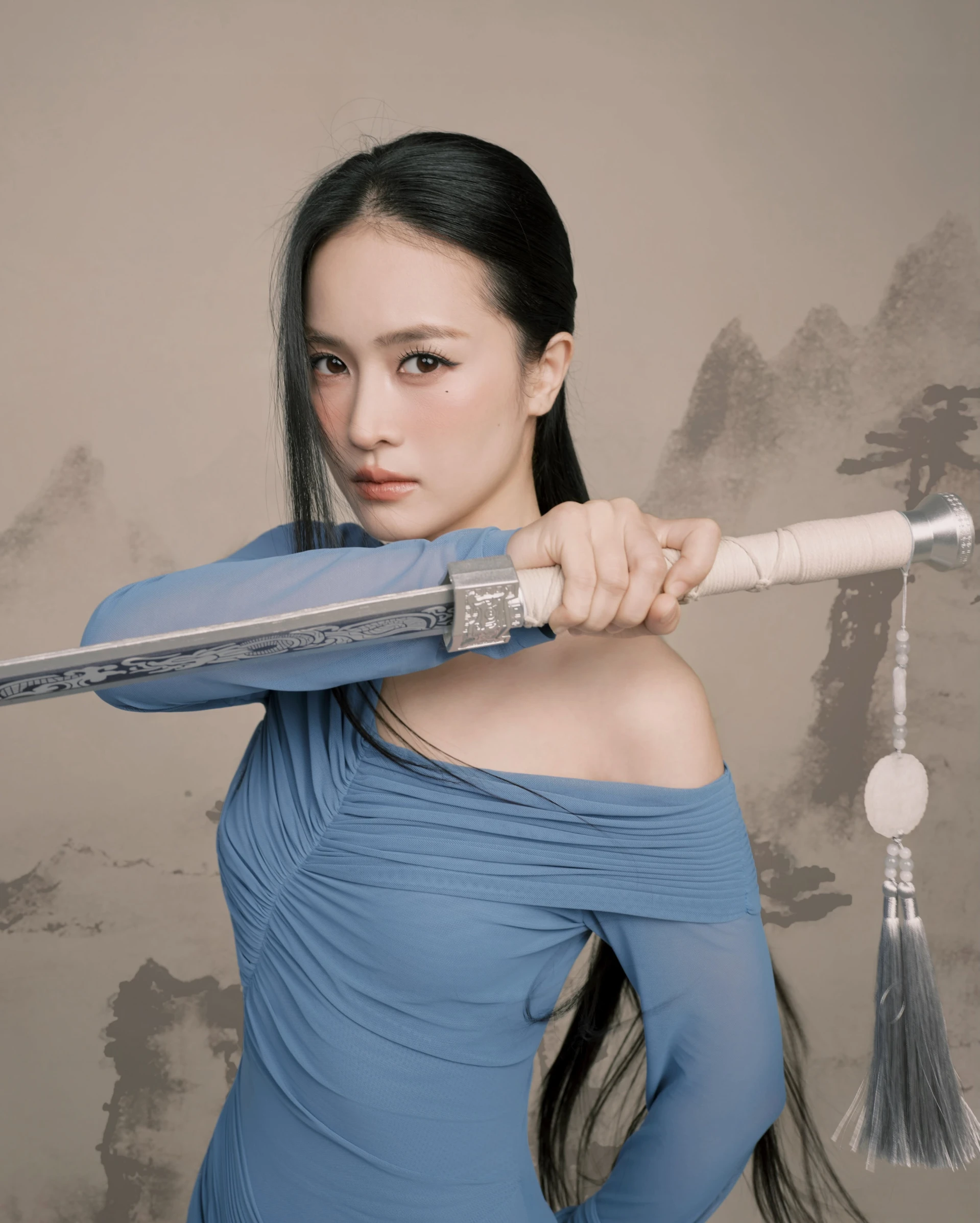 Không ai nhận ra con gái Trương Ngọc Ánh: Visual hao hao Đông Nhi và Lan Ngọc, 10 điểm từ mặt đến dáng - Hình 5