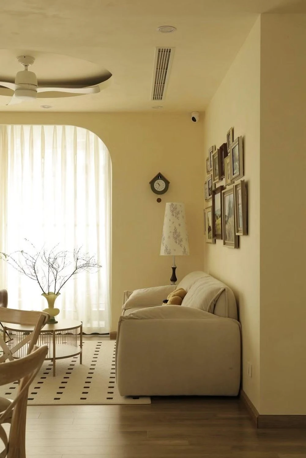 Sự thay đổi của căn hộ cho ba thế hệ trước và sau khi cải tạo - Hình 32