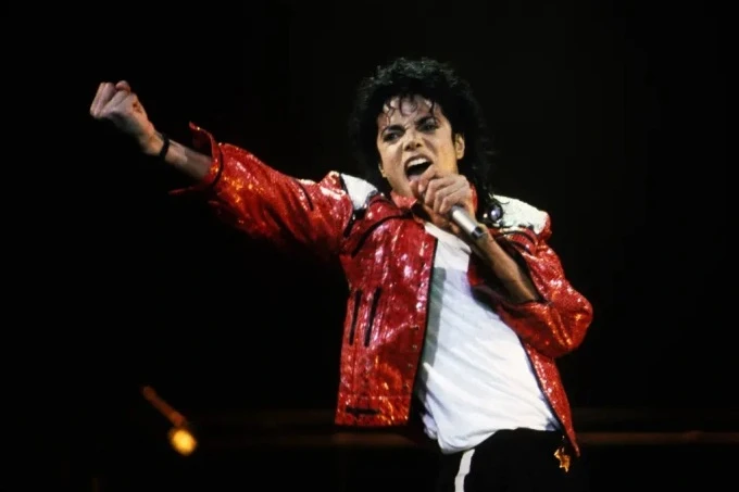 Góc khuất ngày cuối đời của Michael Jackson: Cô độc và tuyệt vọng - Hình 2