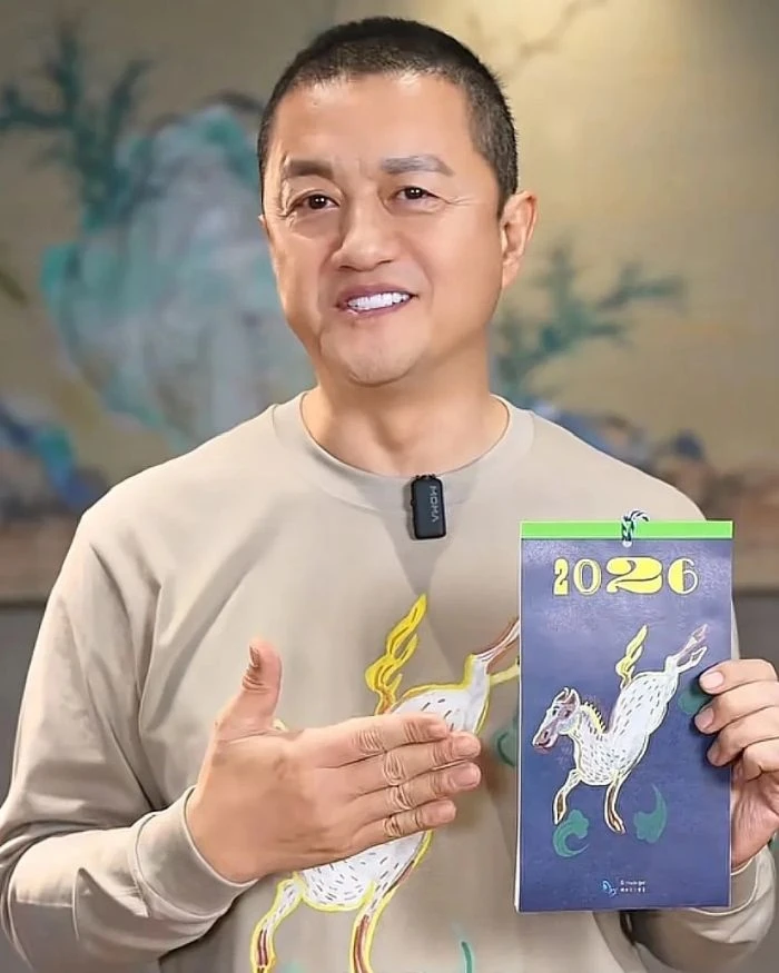 Tài tử sở hữu tài sản nghìn tỷ vỡ nợ, giờ bỏ phố về quê làm lại cuộc đời - Hình 3