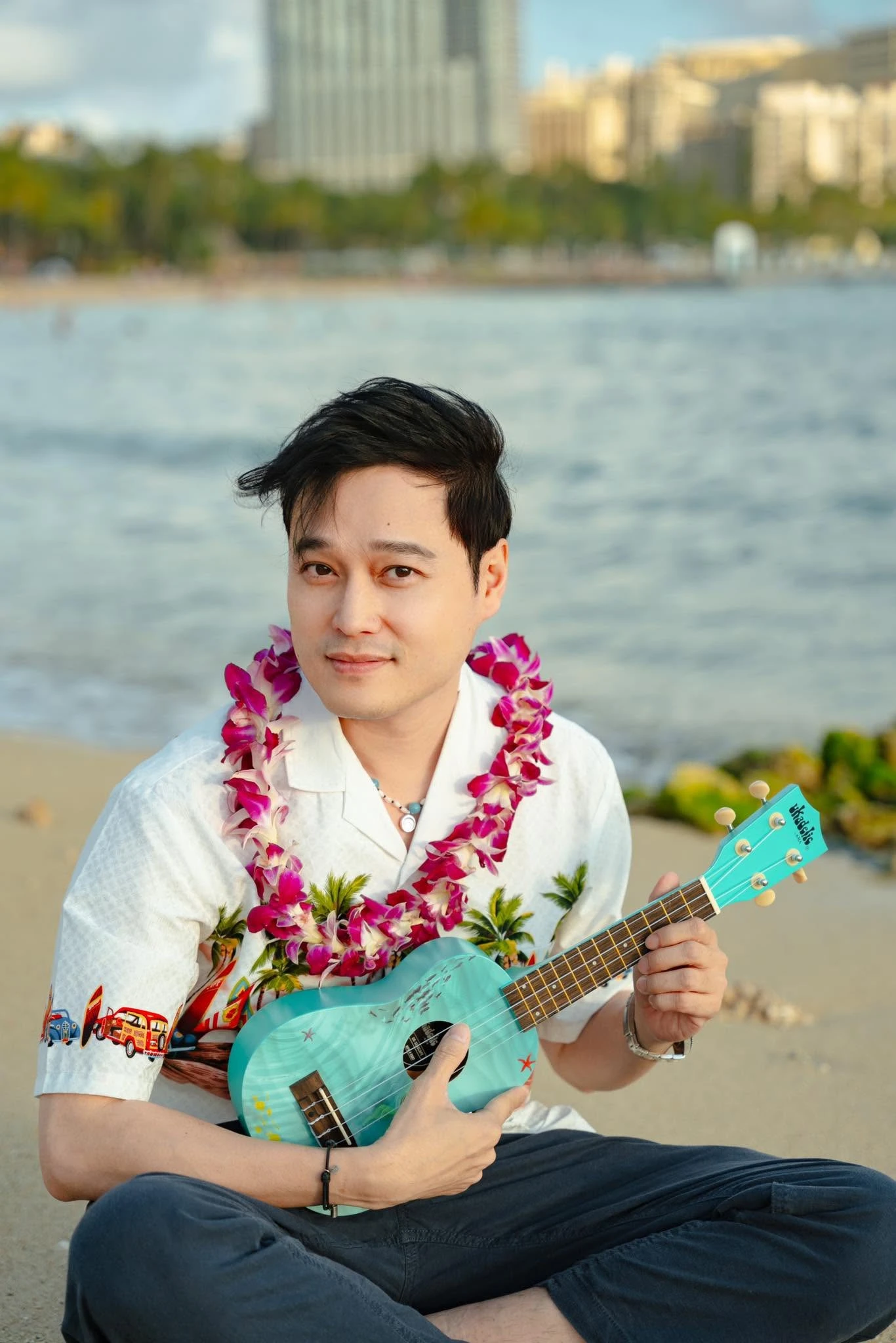 Ca sĩ Việt được cả nước gọi hoàng tử 20 năm: Bán album trăm nghìn bản, nay làm YouTuber tận hưởng cuộc sống - Hình 6