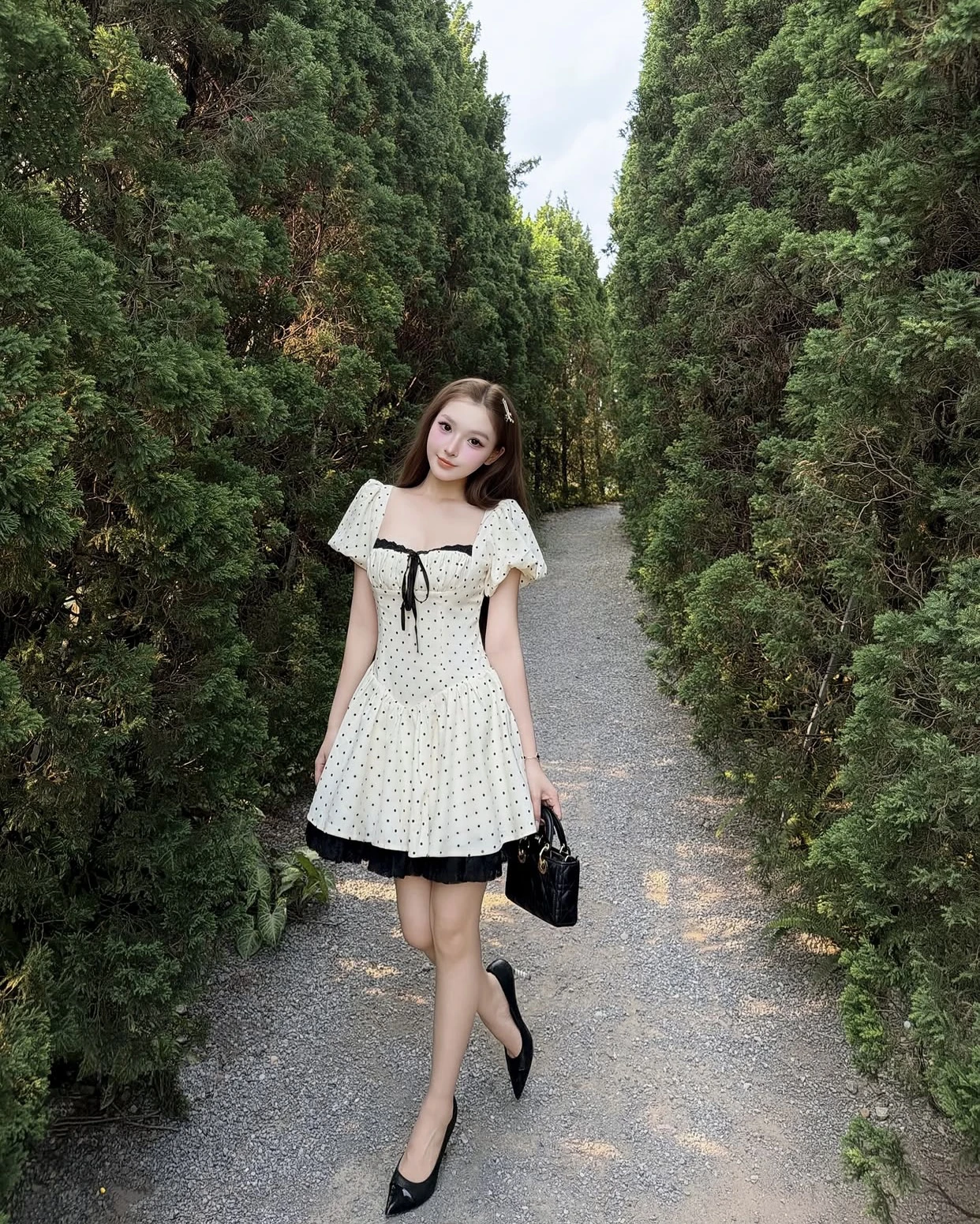 Bước xuống phố nhẹ tênh cùng những chiếc váy xòe - Hình 3