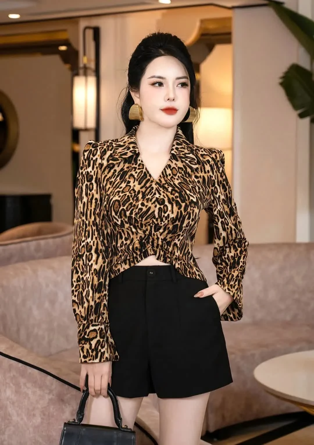 Gu thời trang táo bạo cùng họa tiết da báo kinh điển - Hình 1