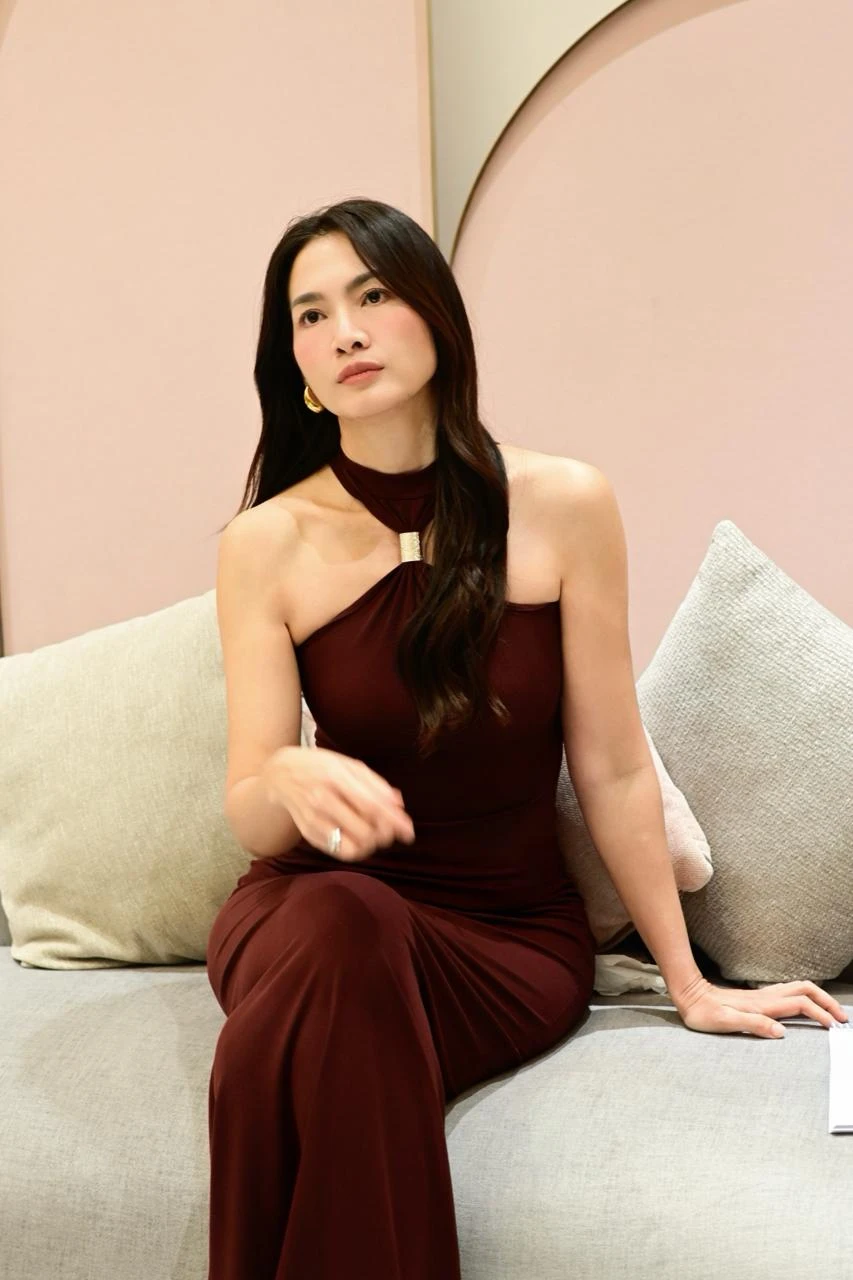 Lại có thêm 1 phim Tết đối đầu Trấn Thành: Nữ chính là huyền thoại visual, cứ xuất hiện là chấn động phòng vé - Hình 2