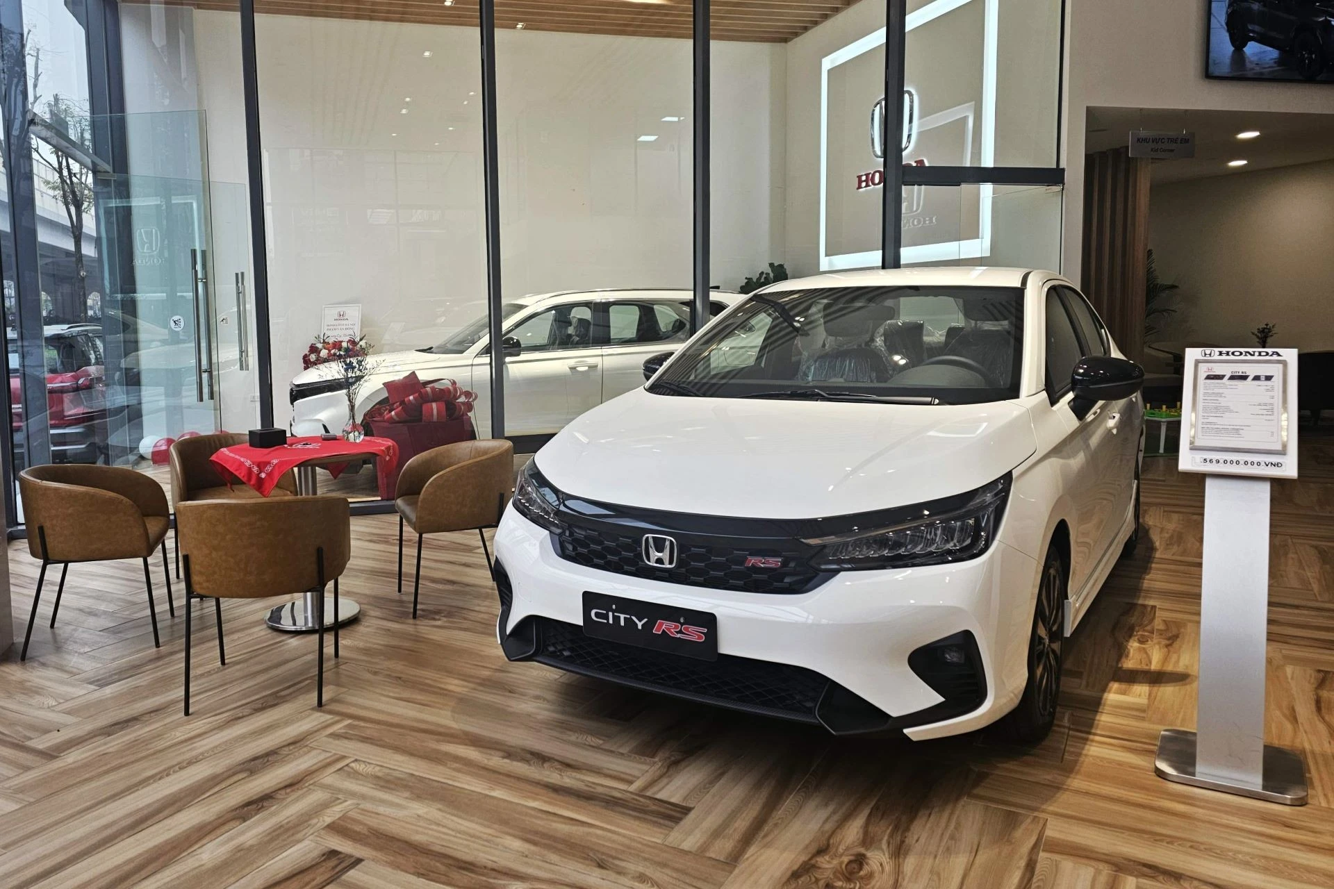 Phân khúc sedan cỡ B tháng 7: Honda City giữ ngôi đầu, Toyota Vios vượt Mazda2 - Hình 1