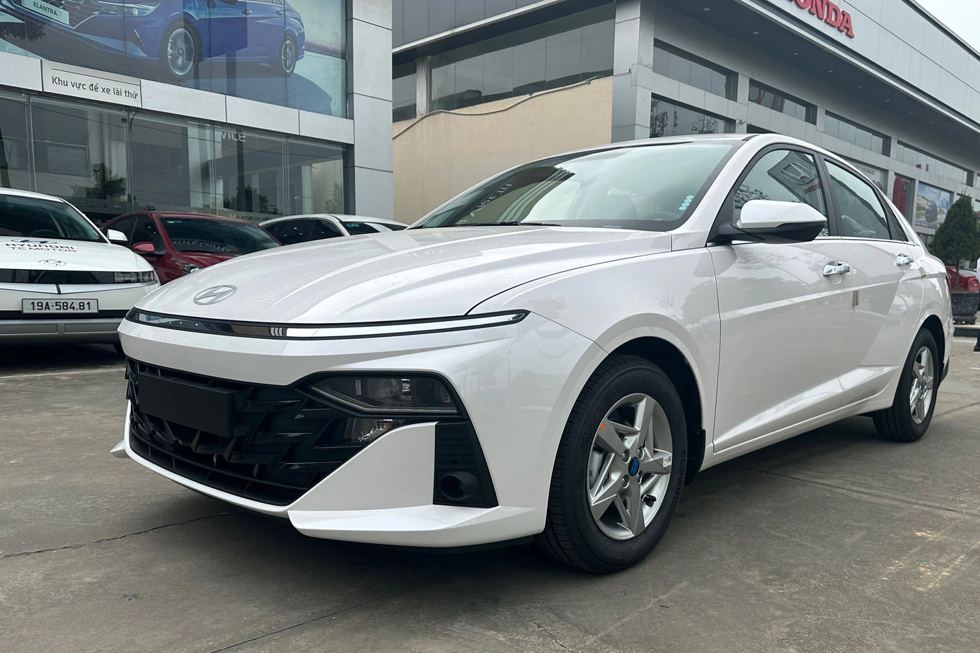 Phân khúc sedan cỡ B tháng 7: Honda City giữ ngôi đầu, Toyota Vios vượt Mazda2 - Hình 4