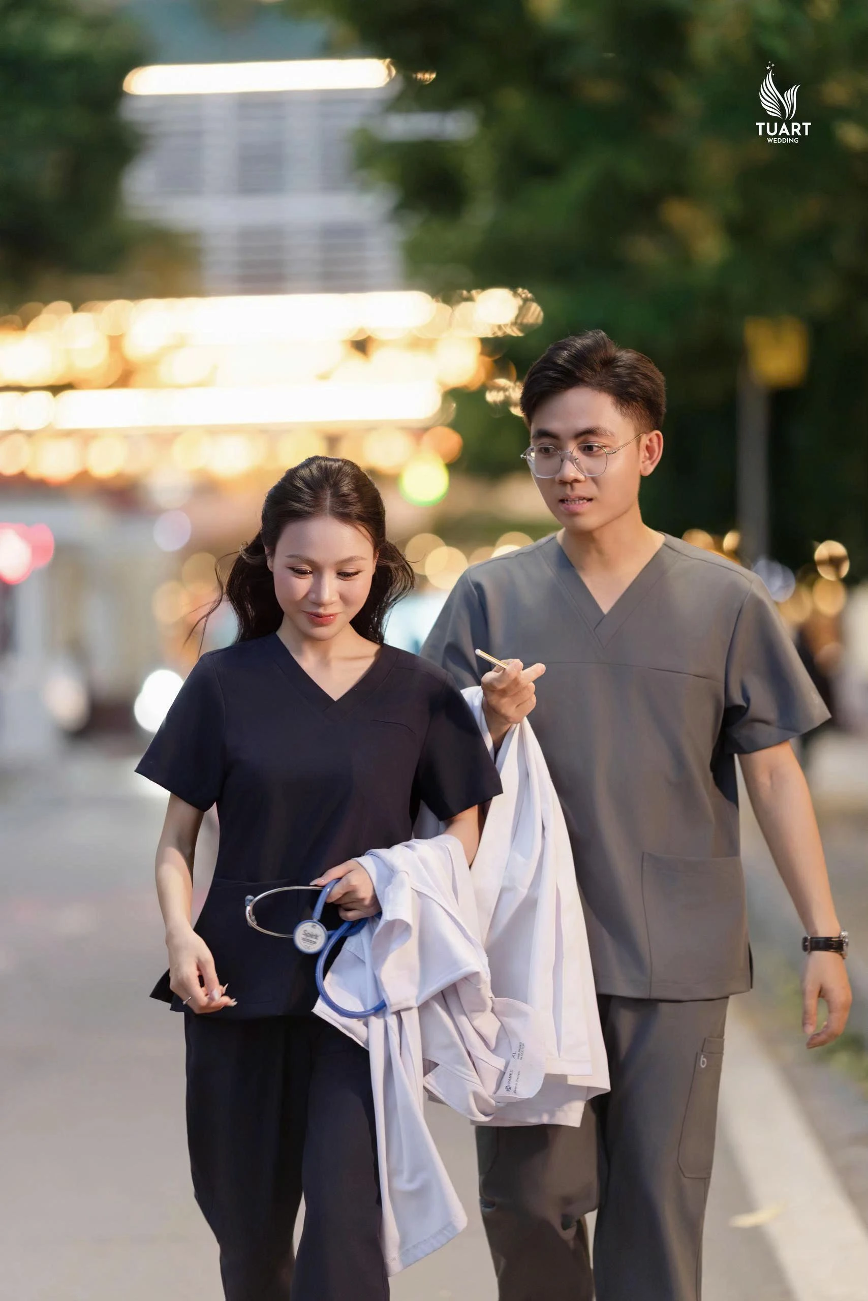 Bác sĩ nội trú siêu đẹp trai chốt đơn sau 3 tháng yêu, có gì mà viral triệu view MXH đến vậy? - Hình 5