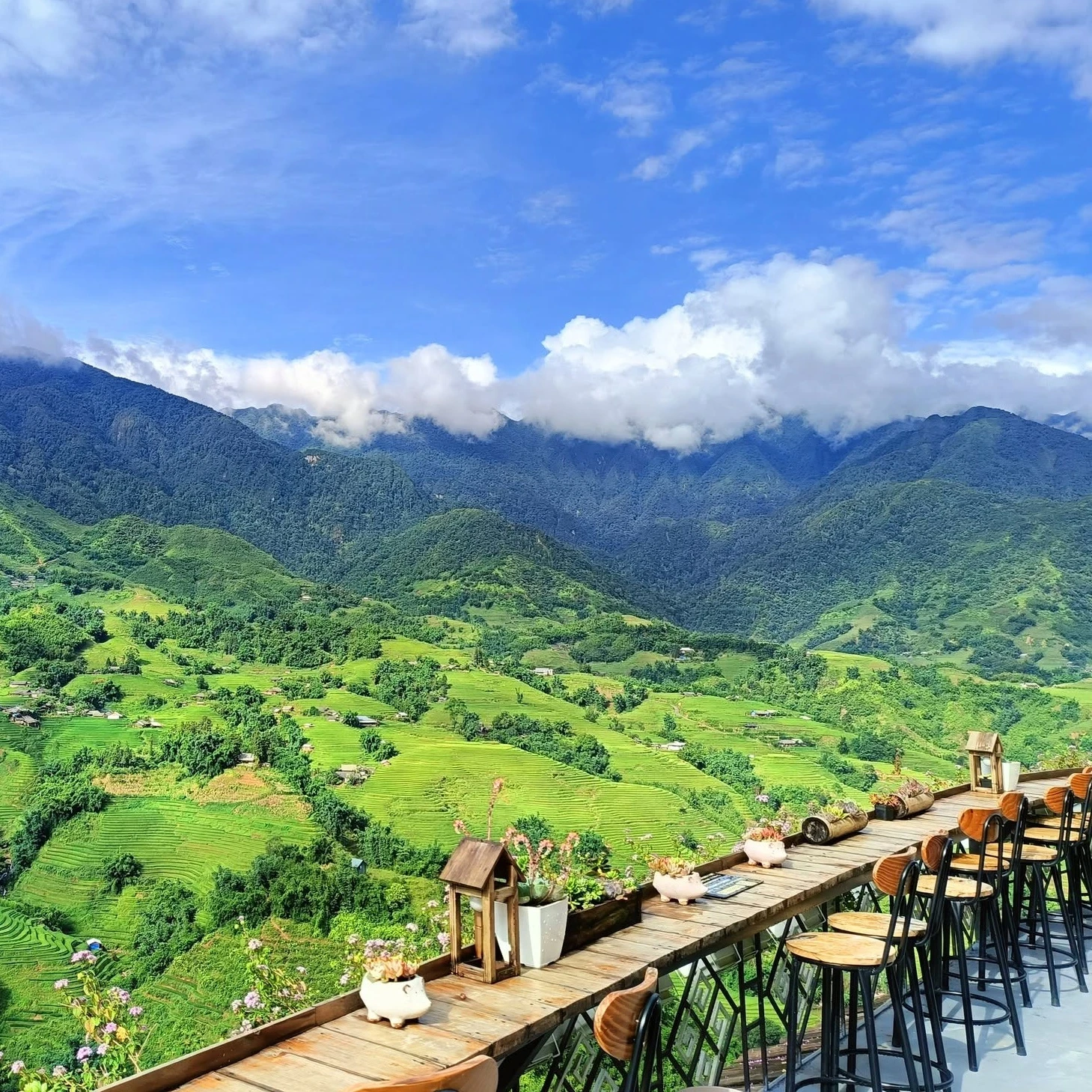 Những quán cà phê view cánh đồng gây sửng sốt ở Sa Pa - Hình 2