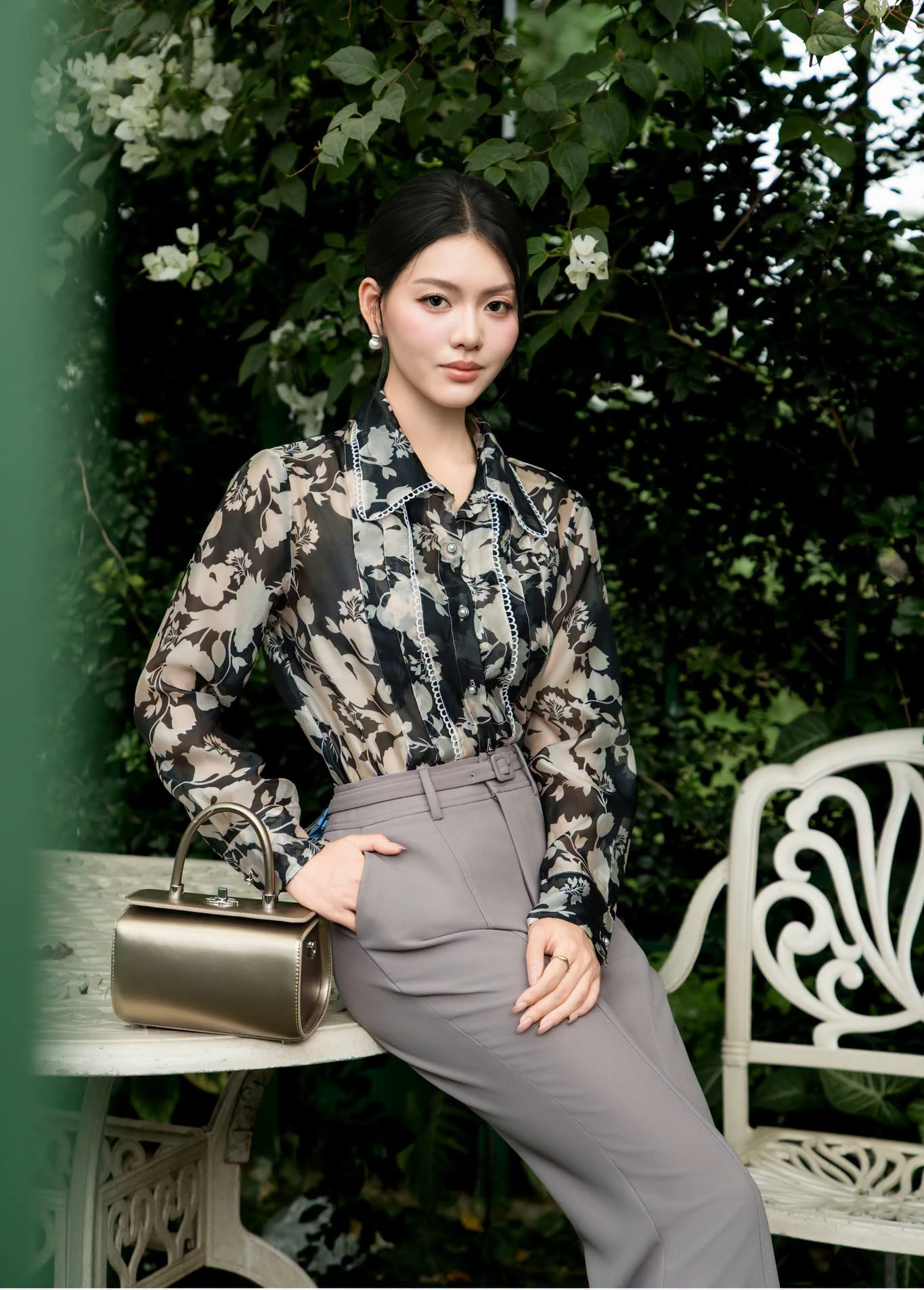 Sức sống mới của họa tiết chấm bi, họa tiết hoa lá cổ điển - Hình 4
