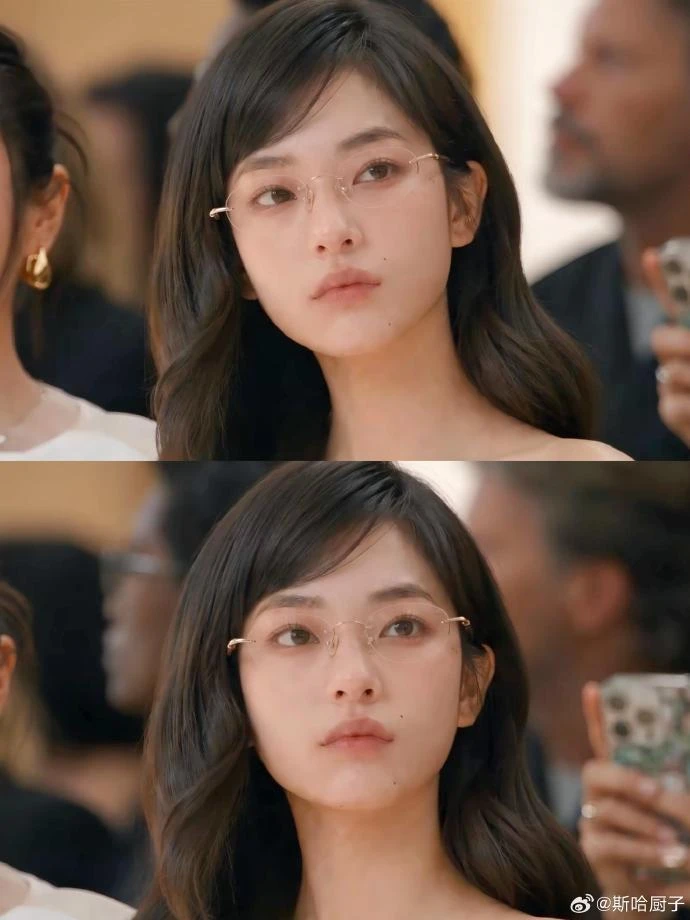Cả showbiz không ai làm lại mỹ nhân này: Xuất hiện 1 phút nhận cát xê 1 tỷ, nhan sắc không có thật trên đời - Hình 7