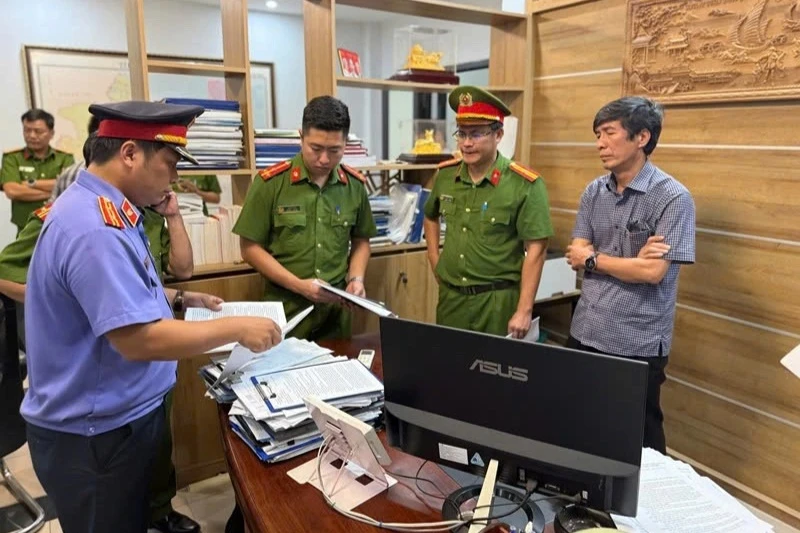 Dự án xử lý rác 8 năm không xong, đại diện chủ đầu tư bị khởi tố - Hình 1