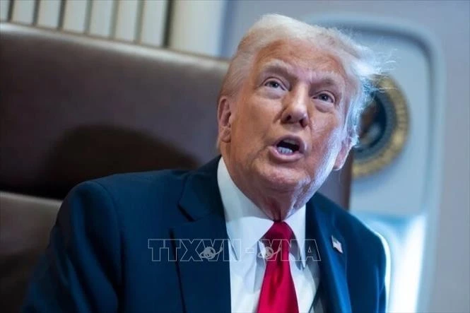 Tổng thống Trump: Mỹ chuẩn bị kế hoạch giáng đòn mạnh vào nền kinh tế Iran - Hình 1