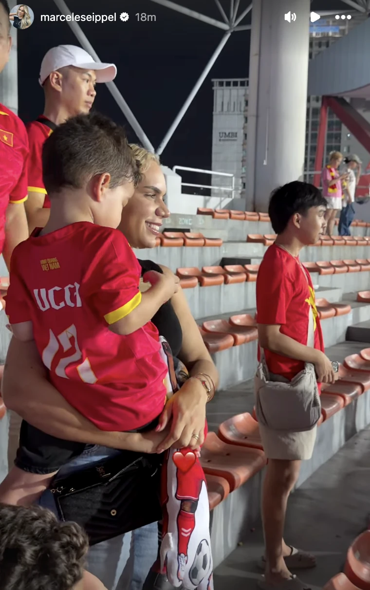 Hạnh phúc nhất là vợ Xuân Son: Đưa con sang Malaysia cổ vũ ĐT Việt Nam thì chồng ghi bàn, giành luôn Cầu thủ xuất sắc nhất trận - Hình 3